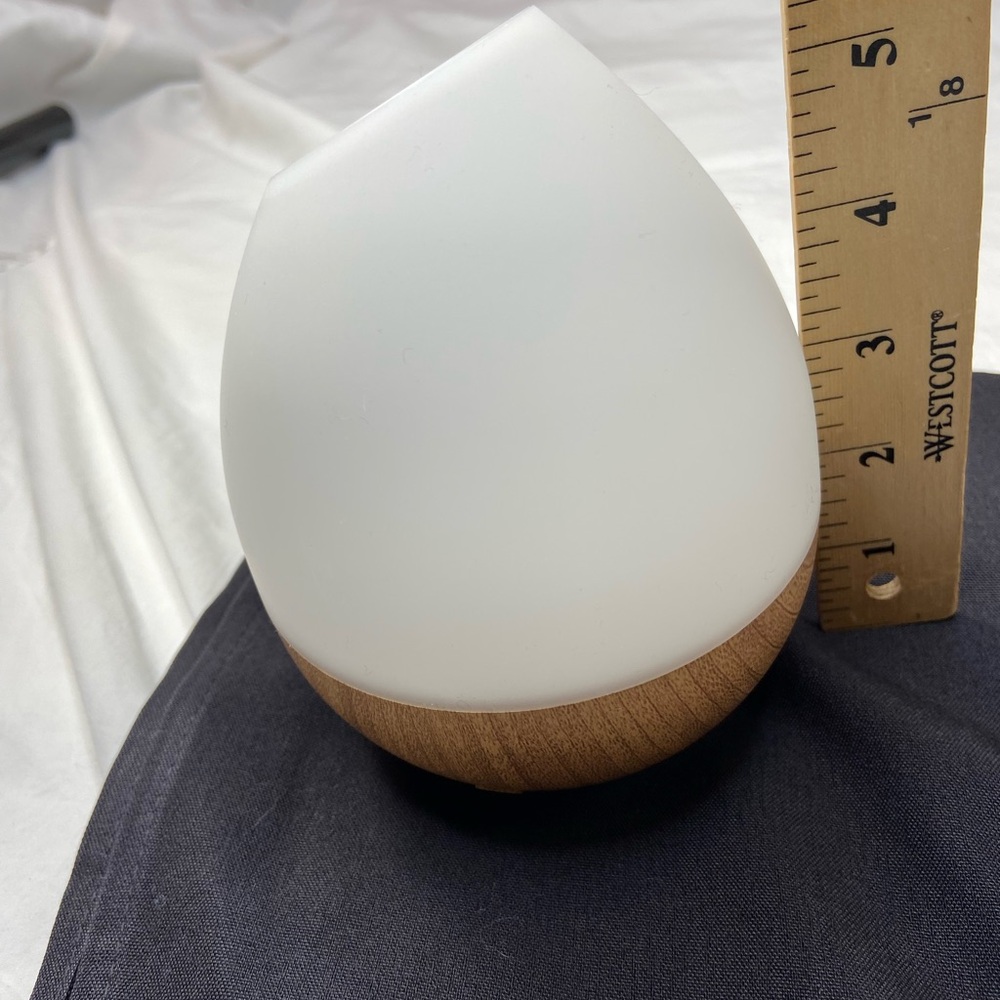 Aroma‎ Diffuser with Essential Oil Set - Picture 6 of 10